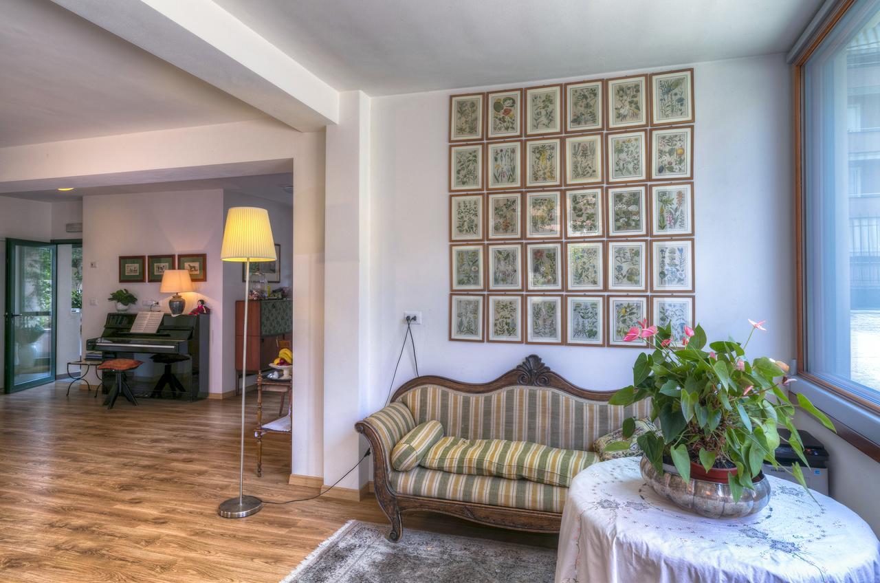 Rita'S Garden Bed and Breakfast San Vittore Olona Exteriör bild